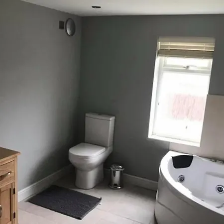 Beautiful Large Bungalow In Heacham Pet Friendly Exterior photo