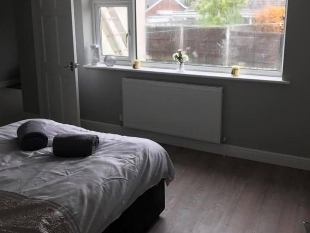 Beautiful Large In Pet Friendly *