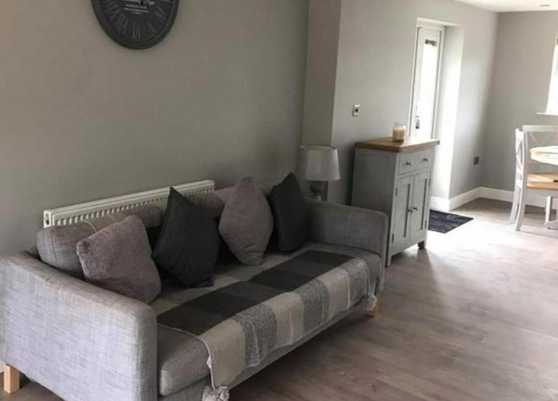 Beautiful Large In Pet Friendly *