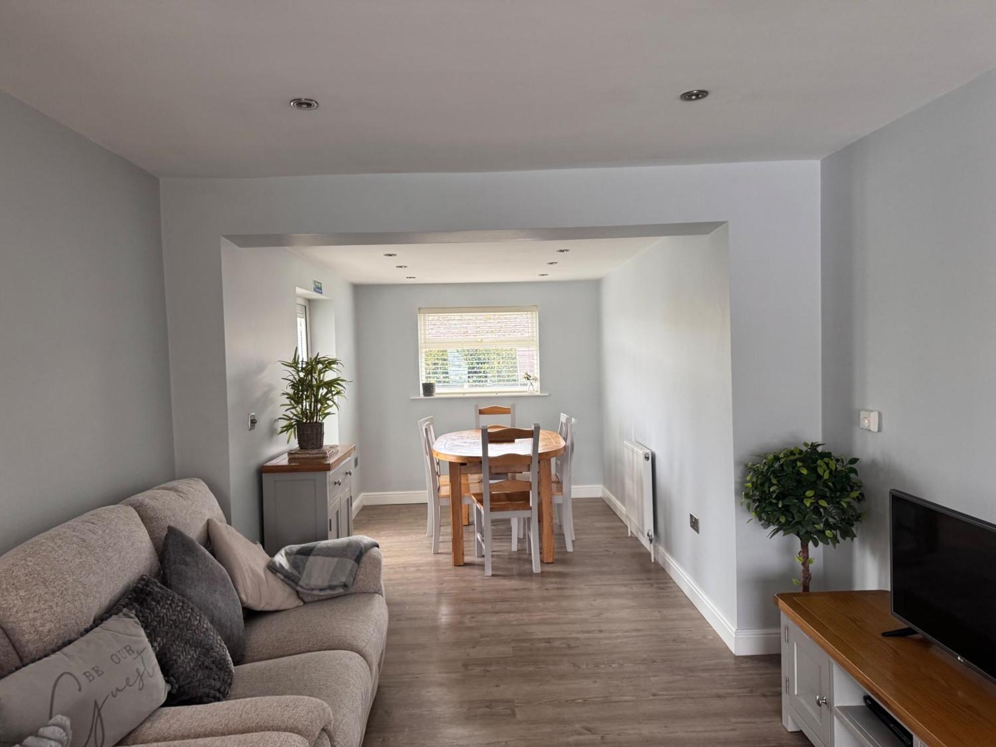 Beautiful Large In Pet Friendly Holiday home *