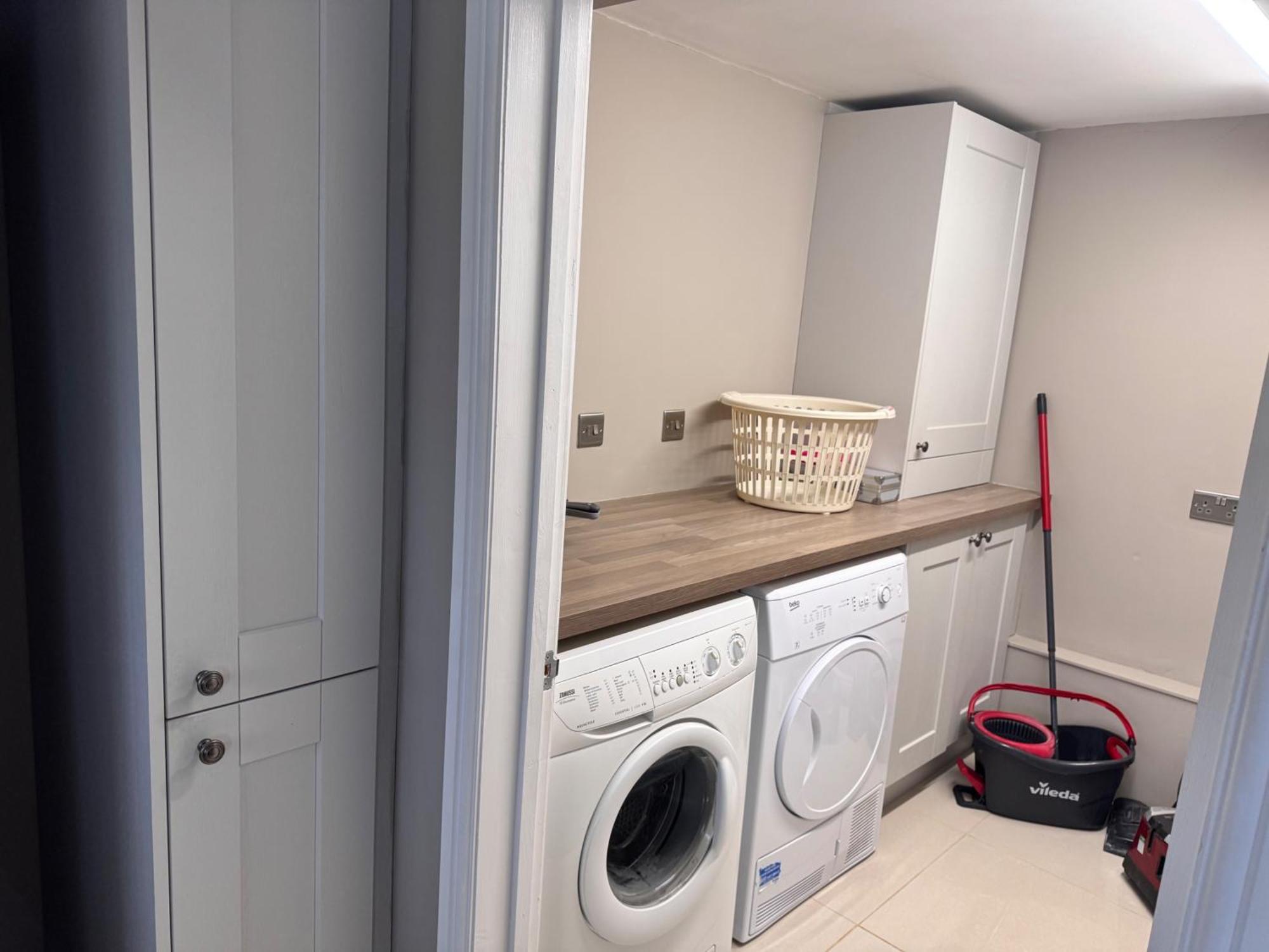 Beautiful Large In Pet Friendly *